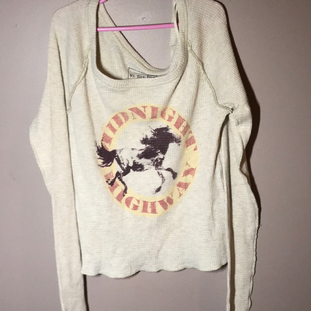 Long sleeve shirt